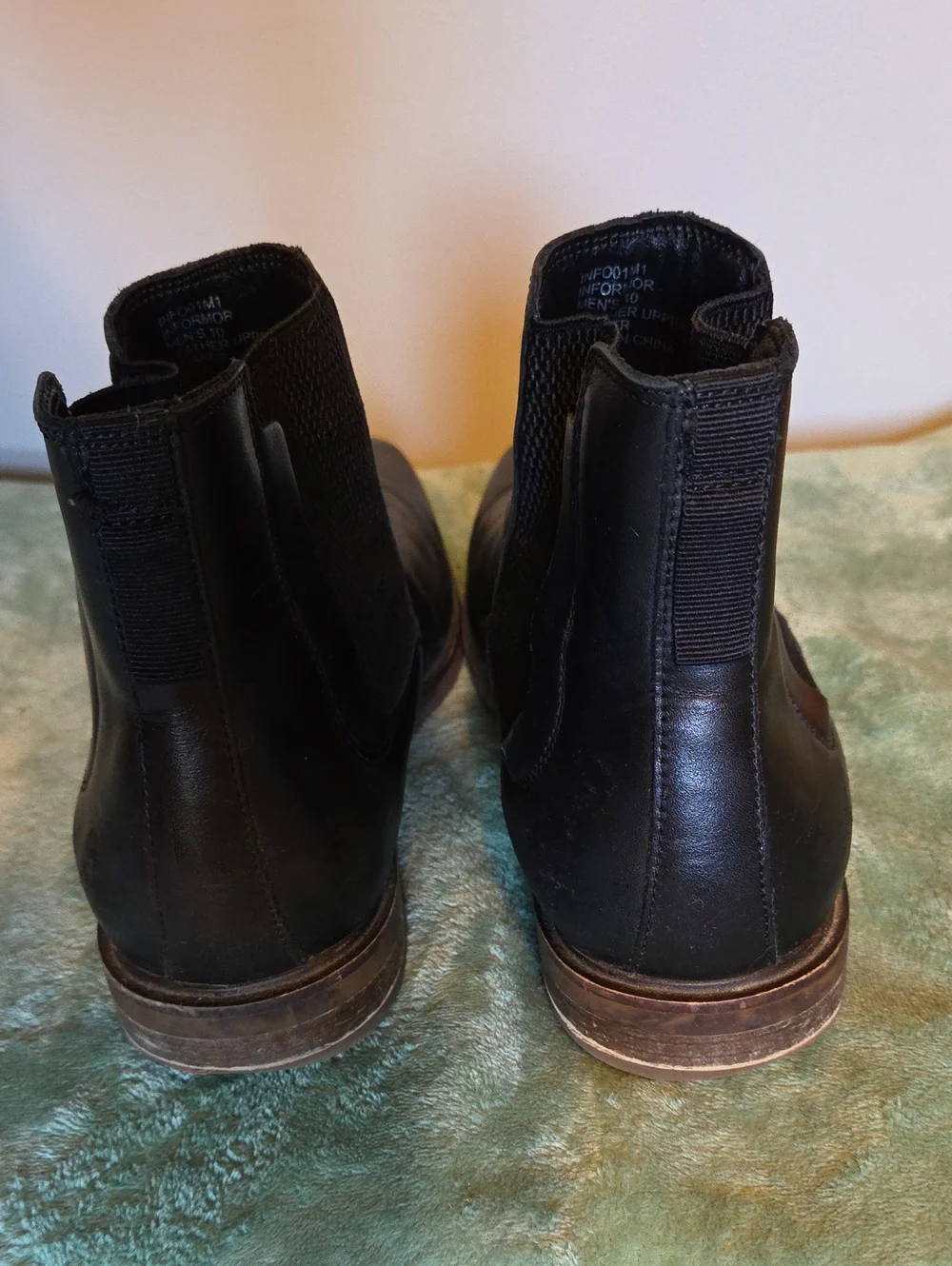 STEVE MADDEN Informer 